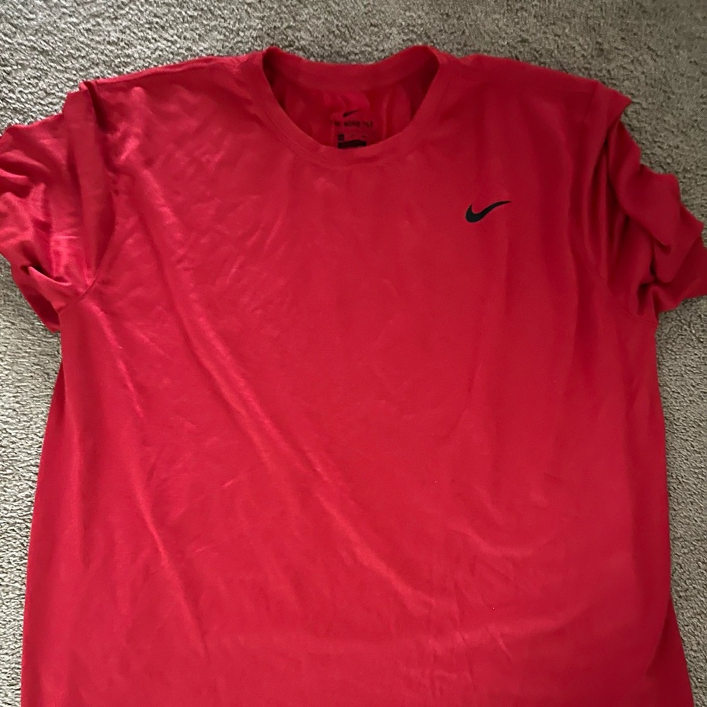 2XL Nike T-Shirt. Gently worn.